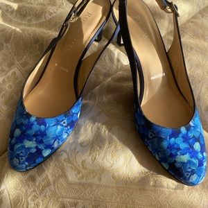 Beautiful Ron white shoes
